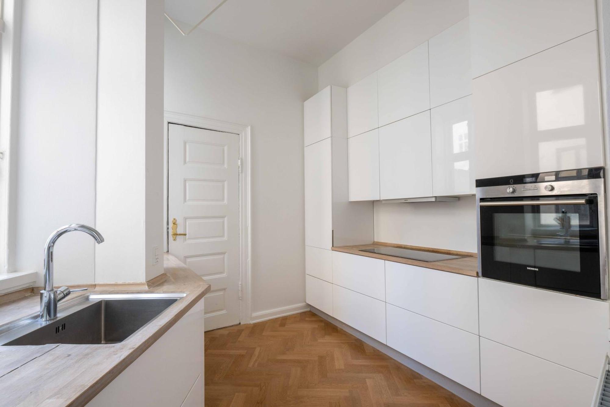 Lavish 4Br Apartment In The Heart Of Cph By The Canals كوبنهاجن المظهر الخارجي الصورة