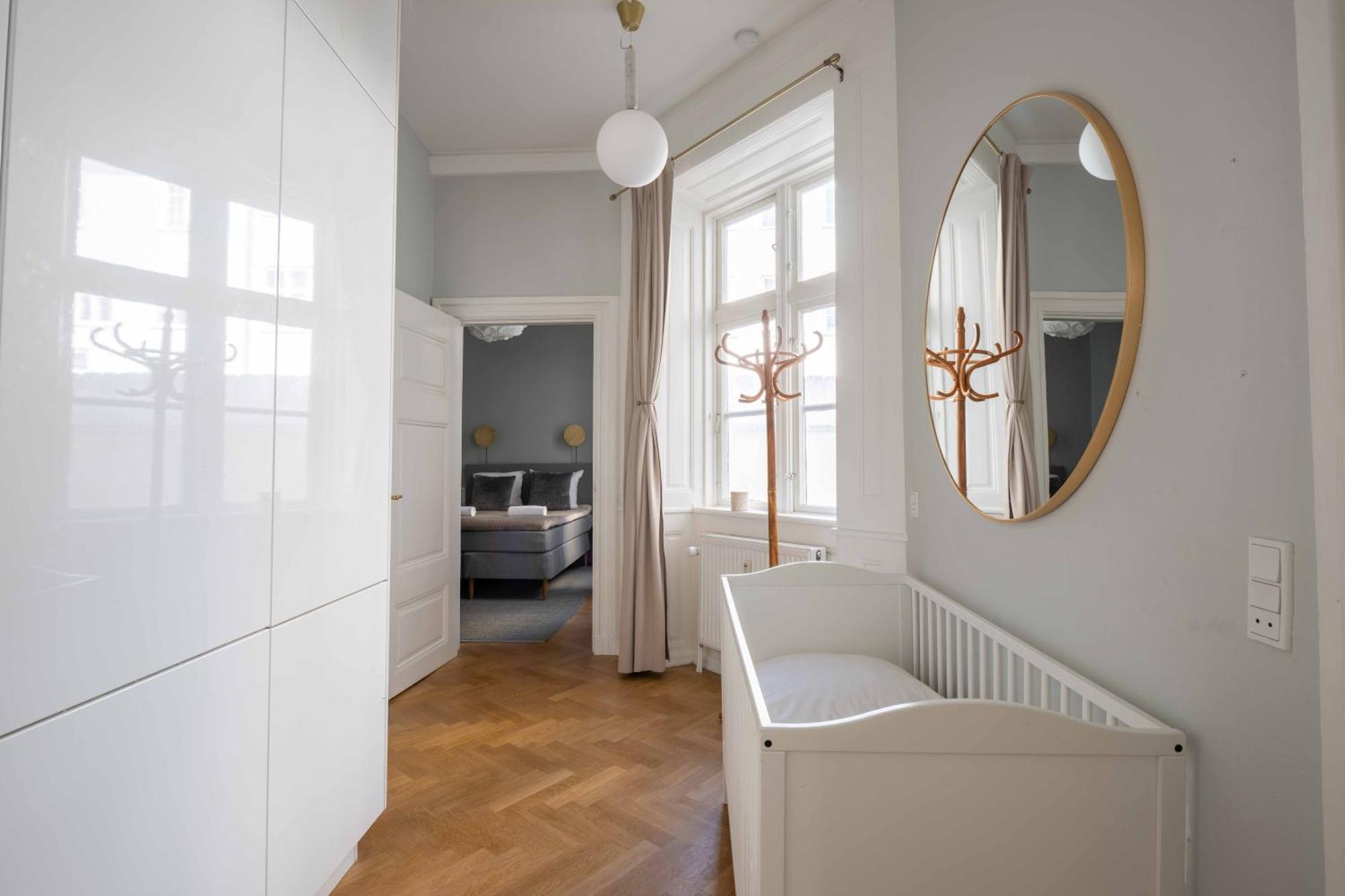 Lavish 4Br Apartment In The Heart Of Cph By The Canals كوبنهاجن المظهر الخارجي الصورة